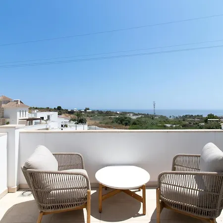 Aloe, 3 Bedroom Townhouse * نيرخا